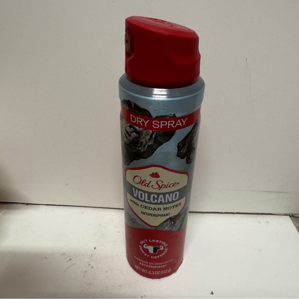 Old Spice Antiperspirant & Deodorant Dry Spray Volcano 4.3oz